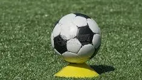 让宝贝爱上饮水时光——如山三合一保温神器，每一口都是快乐体验！