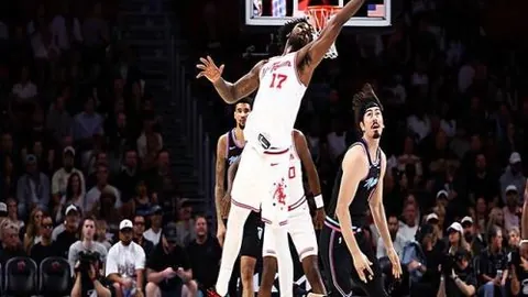 “曼城逆转樱桃城，英超前四争夺战愈演愈烈”